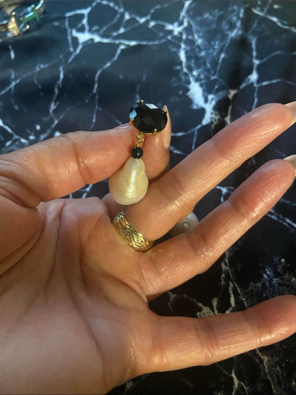 Genuine pearls Teardrop Earrings with Gold Accents